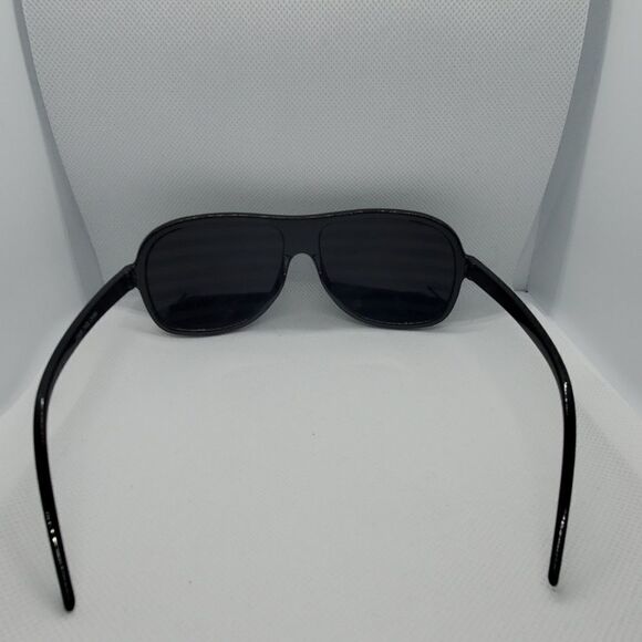 Retro Black & Silver Sunglasses